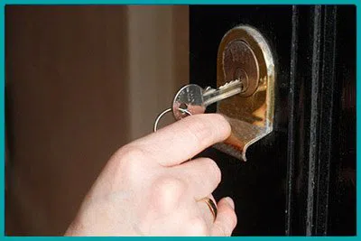 Top Locksmith Services Miami, FL 305-744-5777 - 7-door-unlock